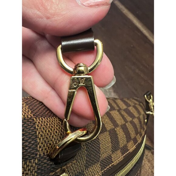 Louis Vuitton Damier Ebene Canvas Crossbody Bag With Gold Hardware & Adjustable - Picture 9 of 11